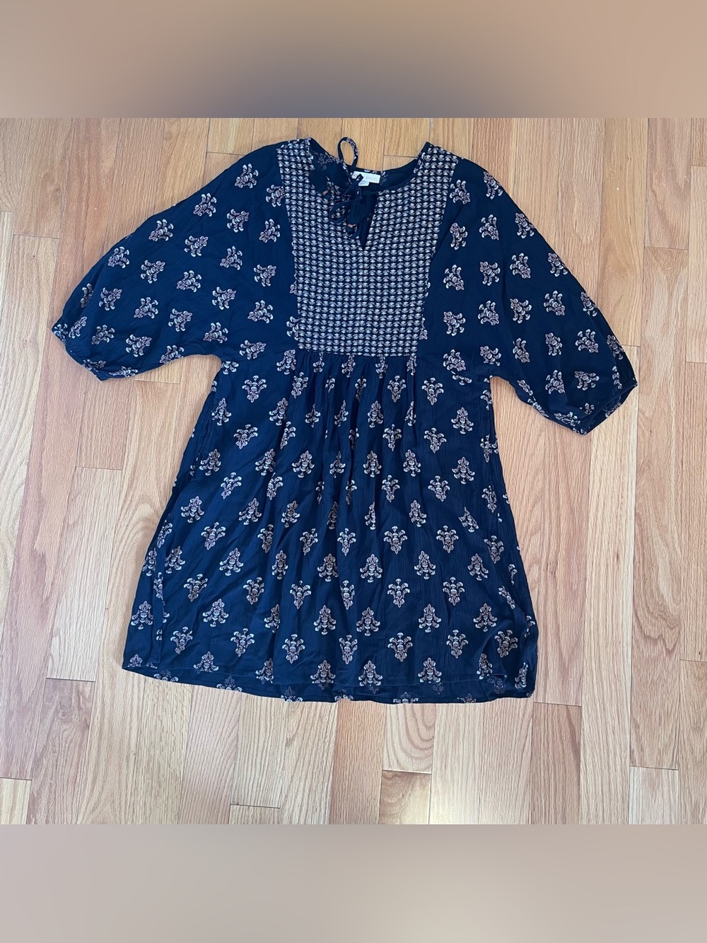 Knox Rose Navy Floral Boho Indie Smocked Yoke Tunic Dress Flowy Size M
